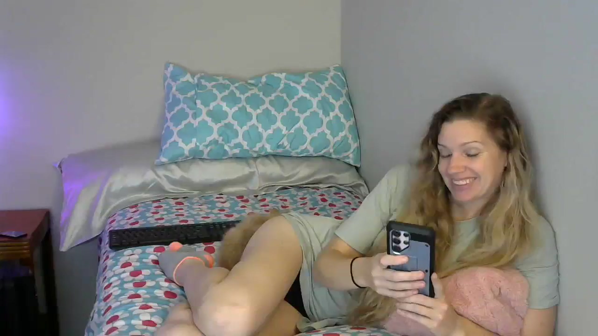 Gallery image thumbnail from SouthernNsexi's myfreecams stream on, 11/22/2023, 14:14 image 8 of 20