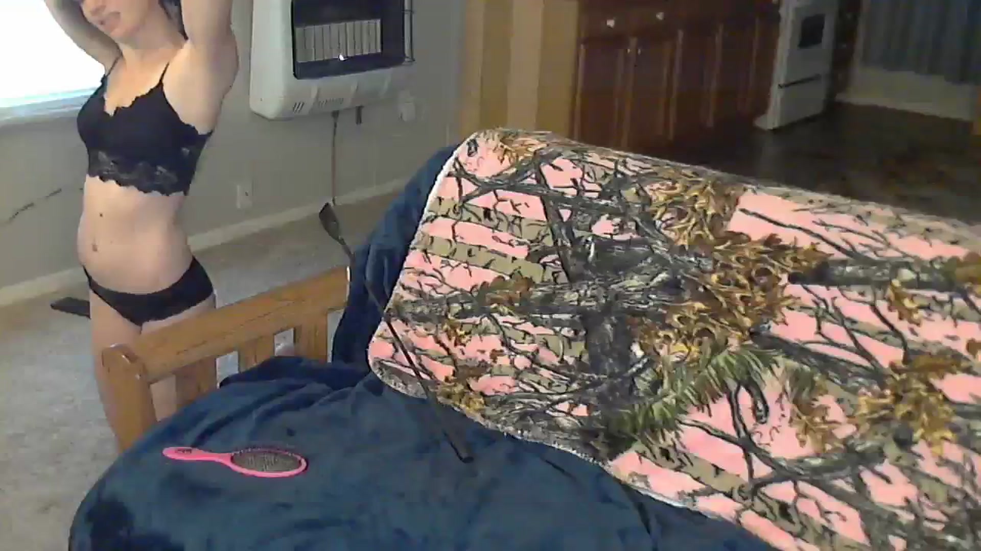 Gallery image thumbnail from SouthernNsexi's myfreecams stream on, 11/26/2023, 16:00 image 7 of 20