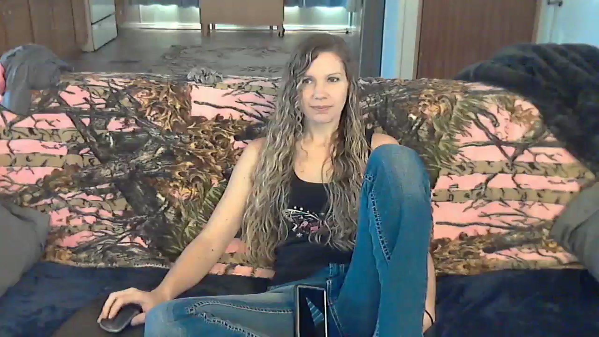Gallery image thumbnail from SouthernNsexi's myfreecams stream on, 11/29/2023, 15:23 image 16 of 20