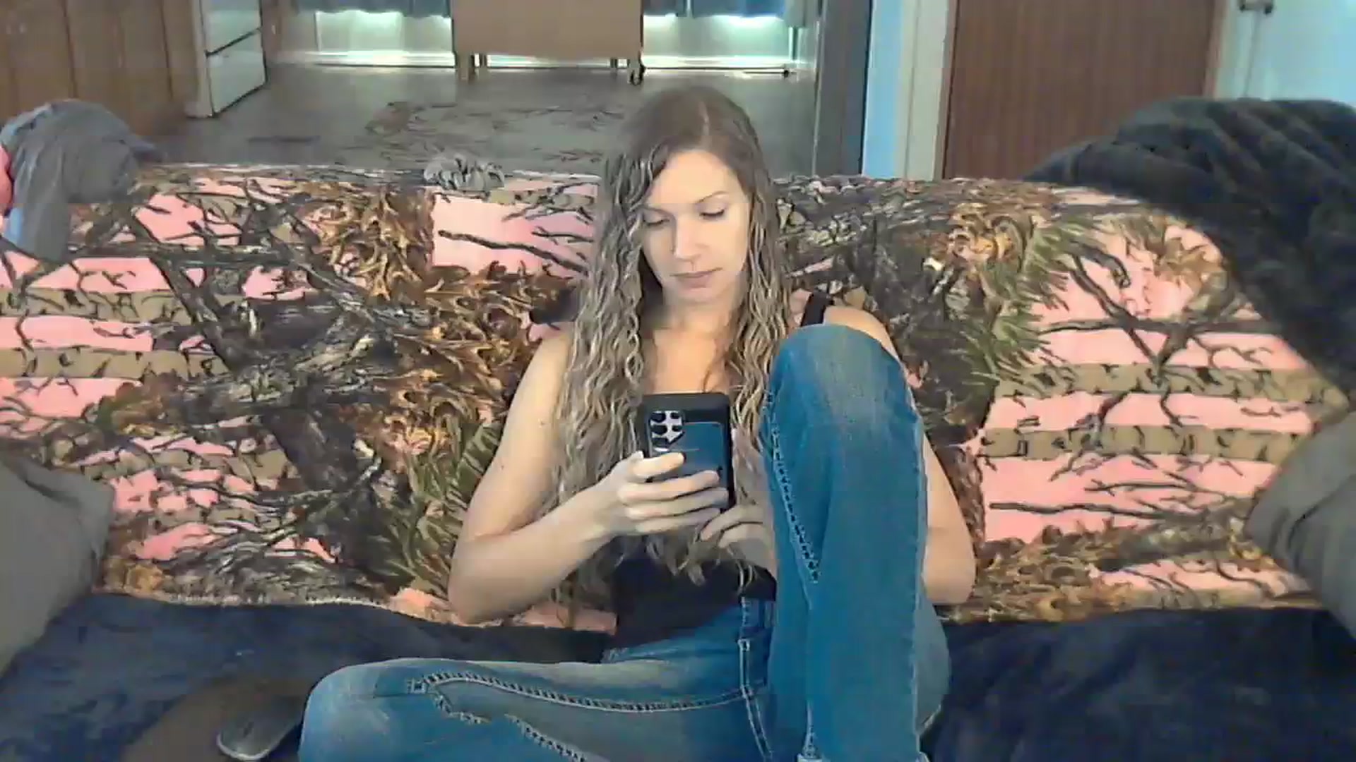 Gallery image thumbnail from SouthernNsexi's myfreecams stream on, 11/29/2023, 15:23 image 19 of 20