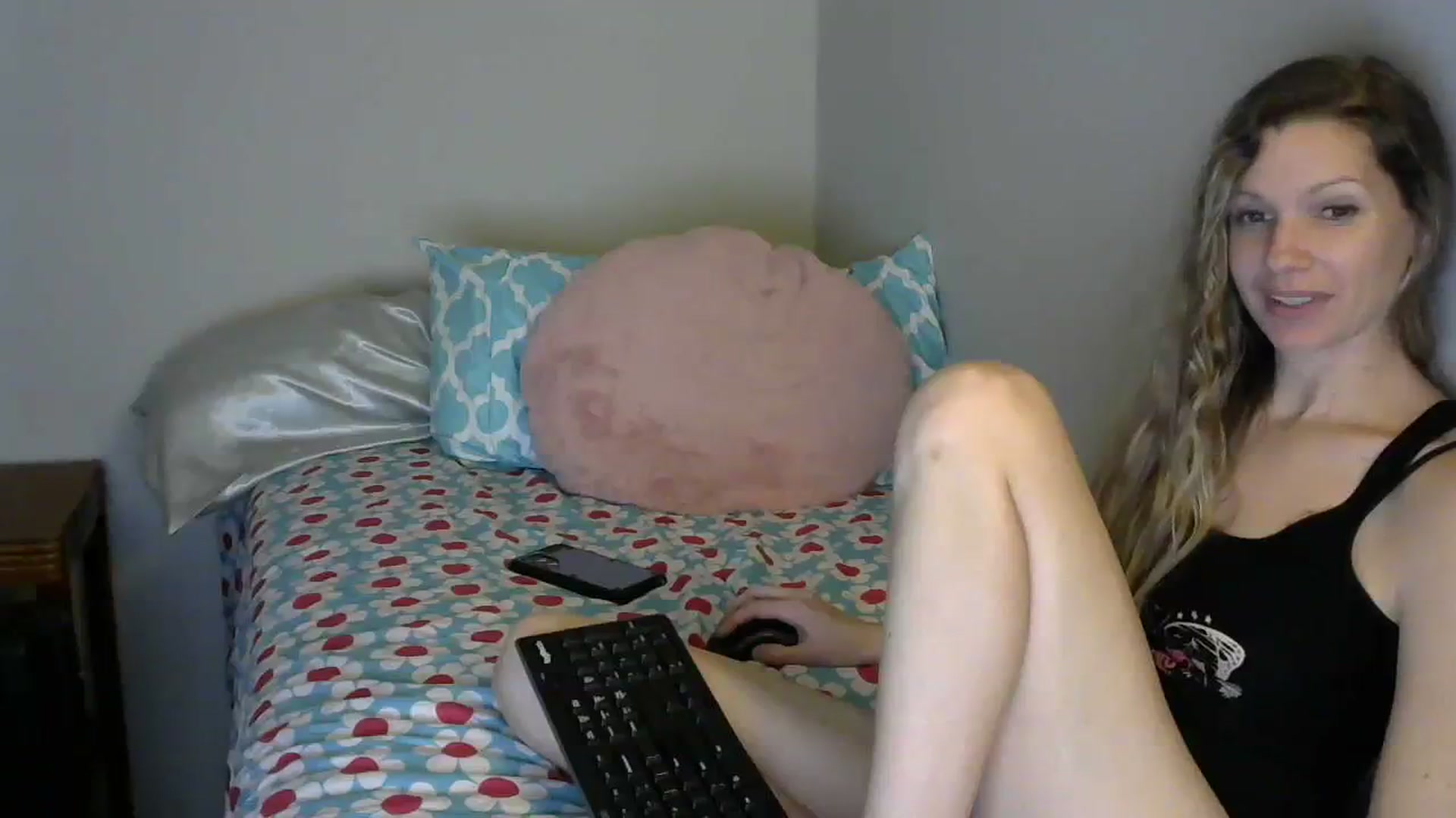 Gallery image thumbnail from SouthernNsexi's myfreecams stream on, 12/01/2023, 15:38 image 2 of 20