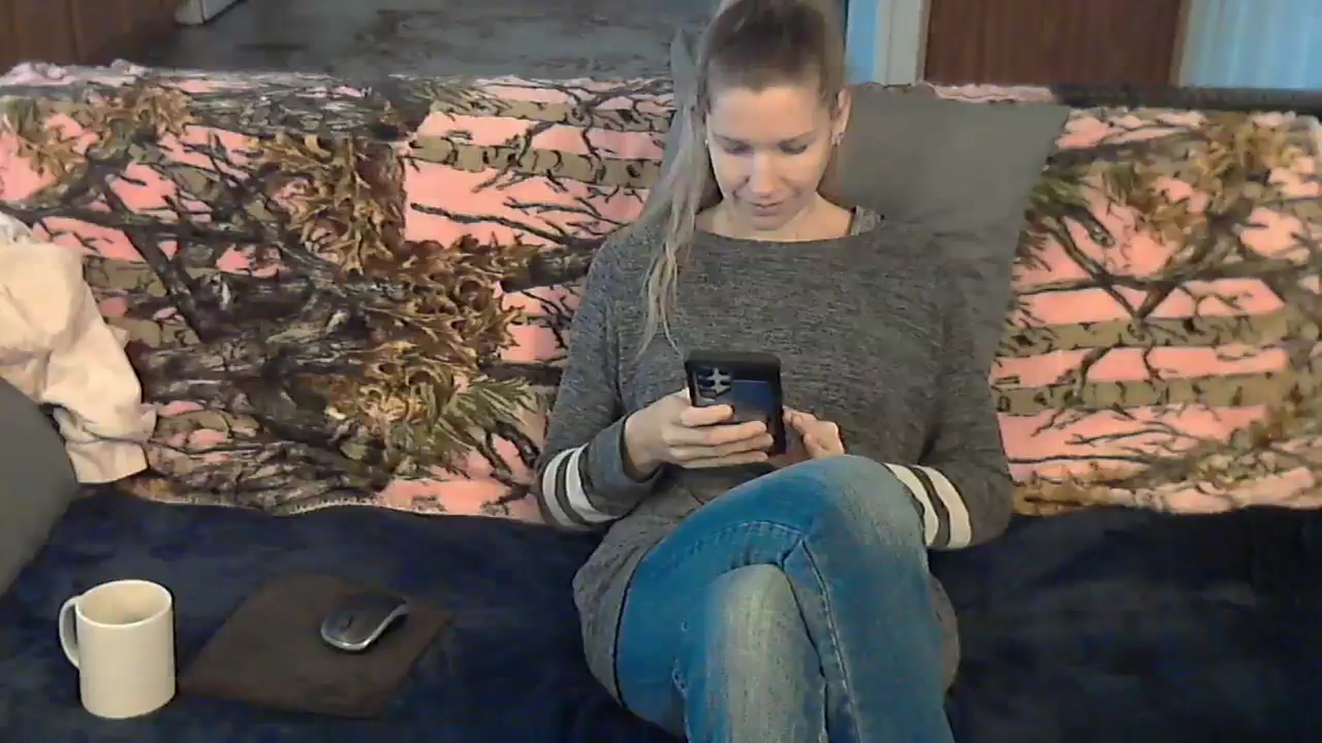 Gallery image thumbnail from SouthernNsexi's myfreecams stream on, 12/05/2023, 15:48 image 5 of 20