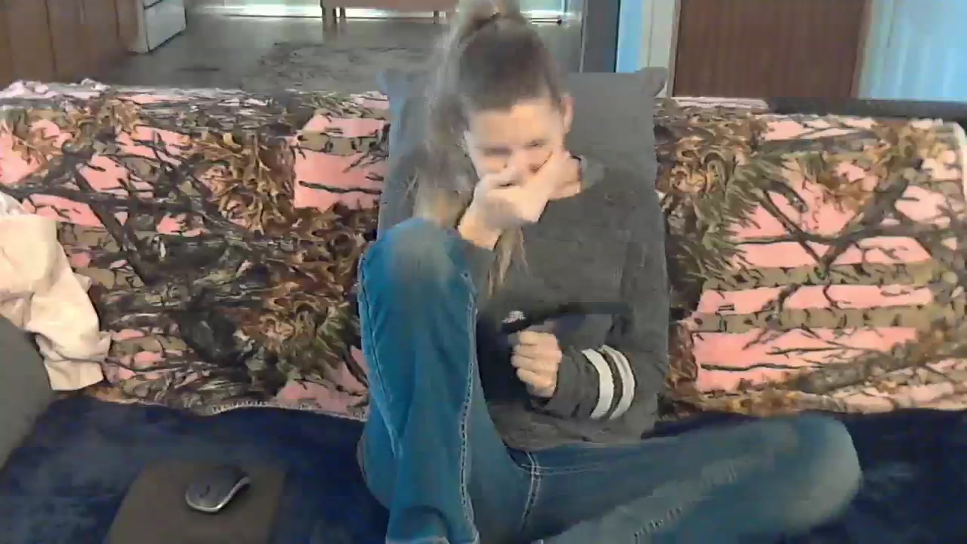 Gallery image thumbnail from SouthernNsexi's myfreecams stream on, 12/05/2023, 15:48 image 12 of 20