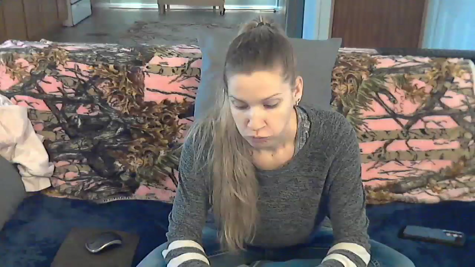 Gallery image thumbnail from SouthernNsexi's myfreecams stream on, 12/05/2023, 15:48 image 17 of 20
