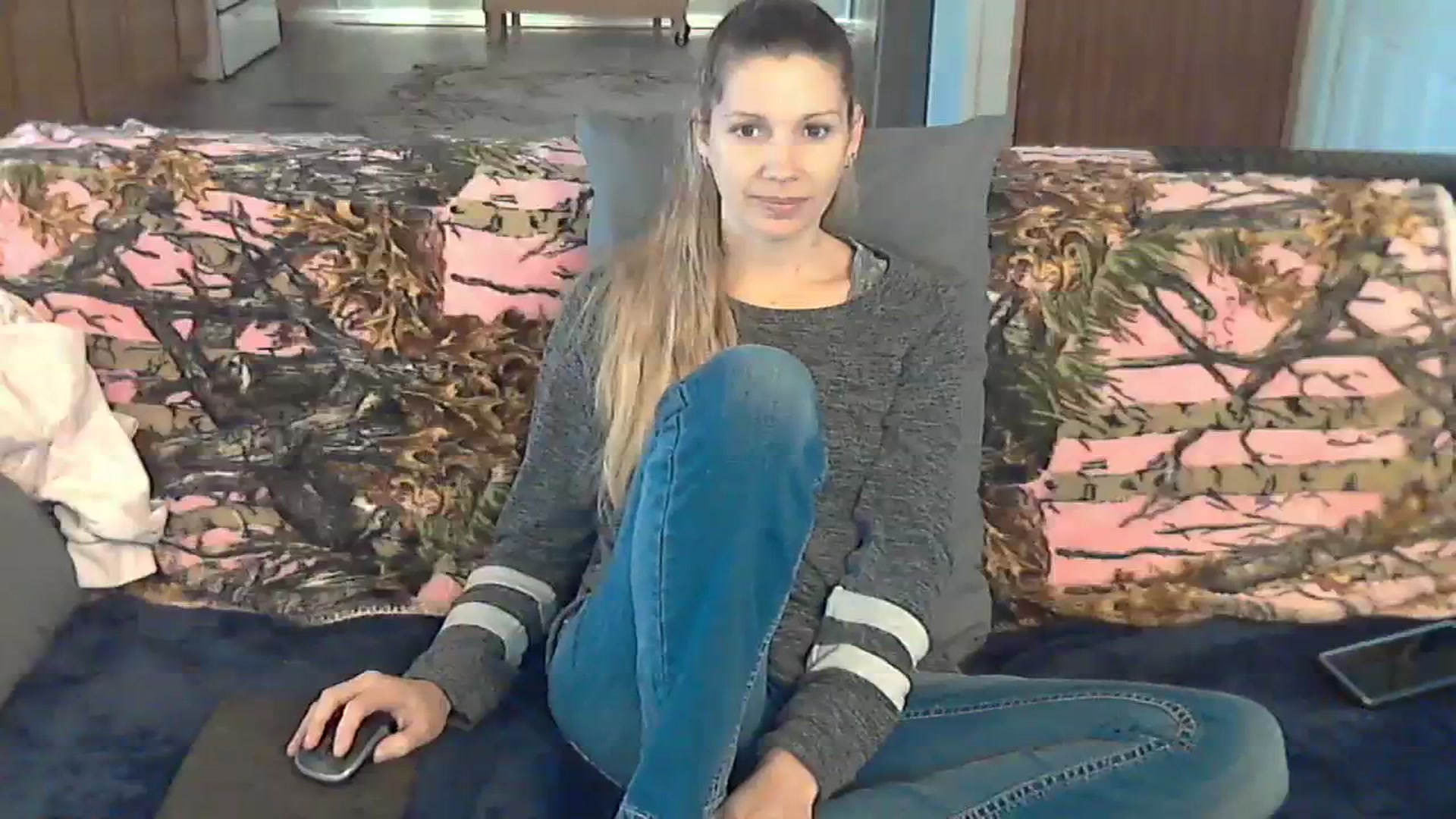 Gallery image thumbnail from SouthernNsexi's myfreecams stream on, 12/05/2023, 15:48 image 14 of 20