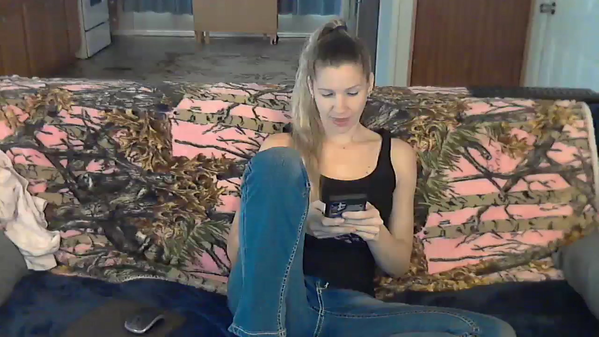 Gallery image thumbnail from SouthernNsexi's myfreecams stream on, 12/08/2023, 15:14 image 10 of 20