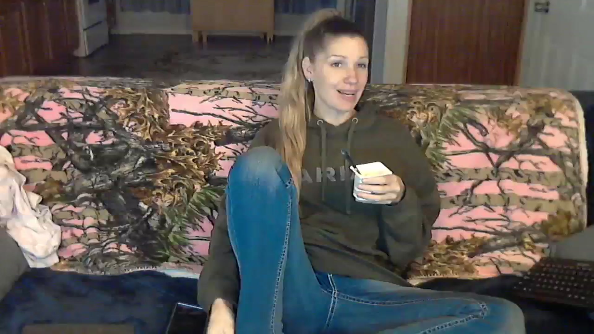 Gallery image thumbnail from SouthernNsexi's myfreecams stream on, 12/09/2023, 14:40 image 1 of 20