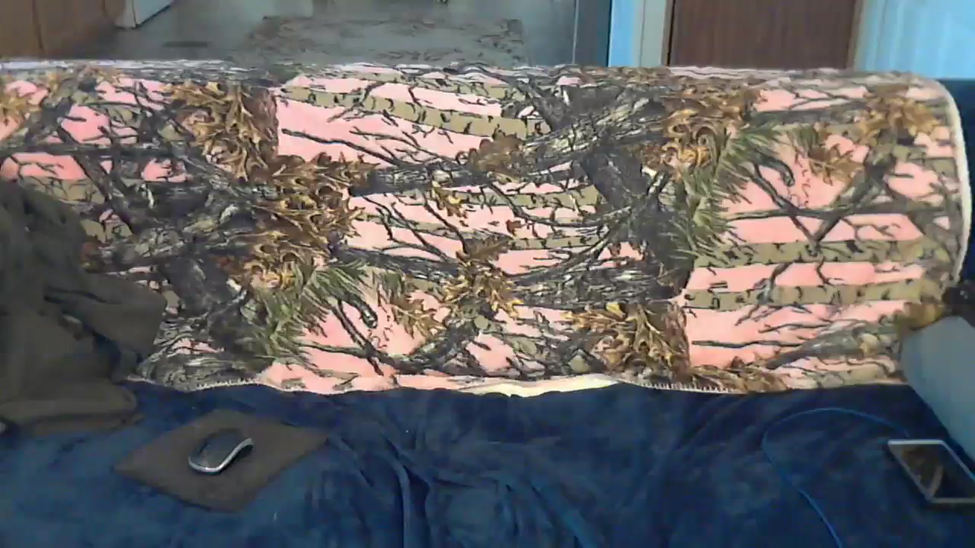 Gallery image thumbnail from SouthernNsexi's myfreecams stream on, 12/10/2023, 15:26 image 15 of 20