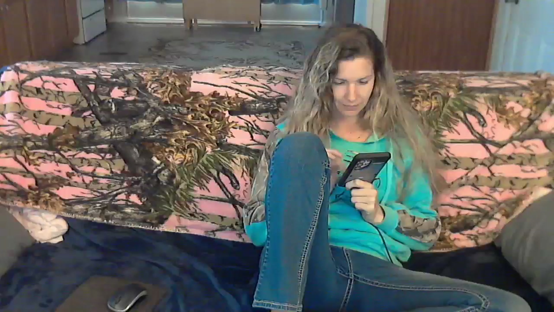 Gallery image thumbnail from SouthernNsexi's myfreecams stream on, 12/14/2023, 16:06 image 1 of 20