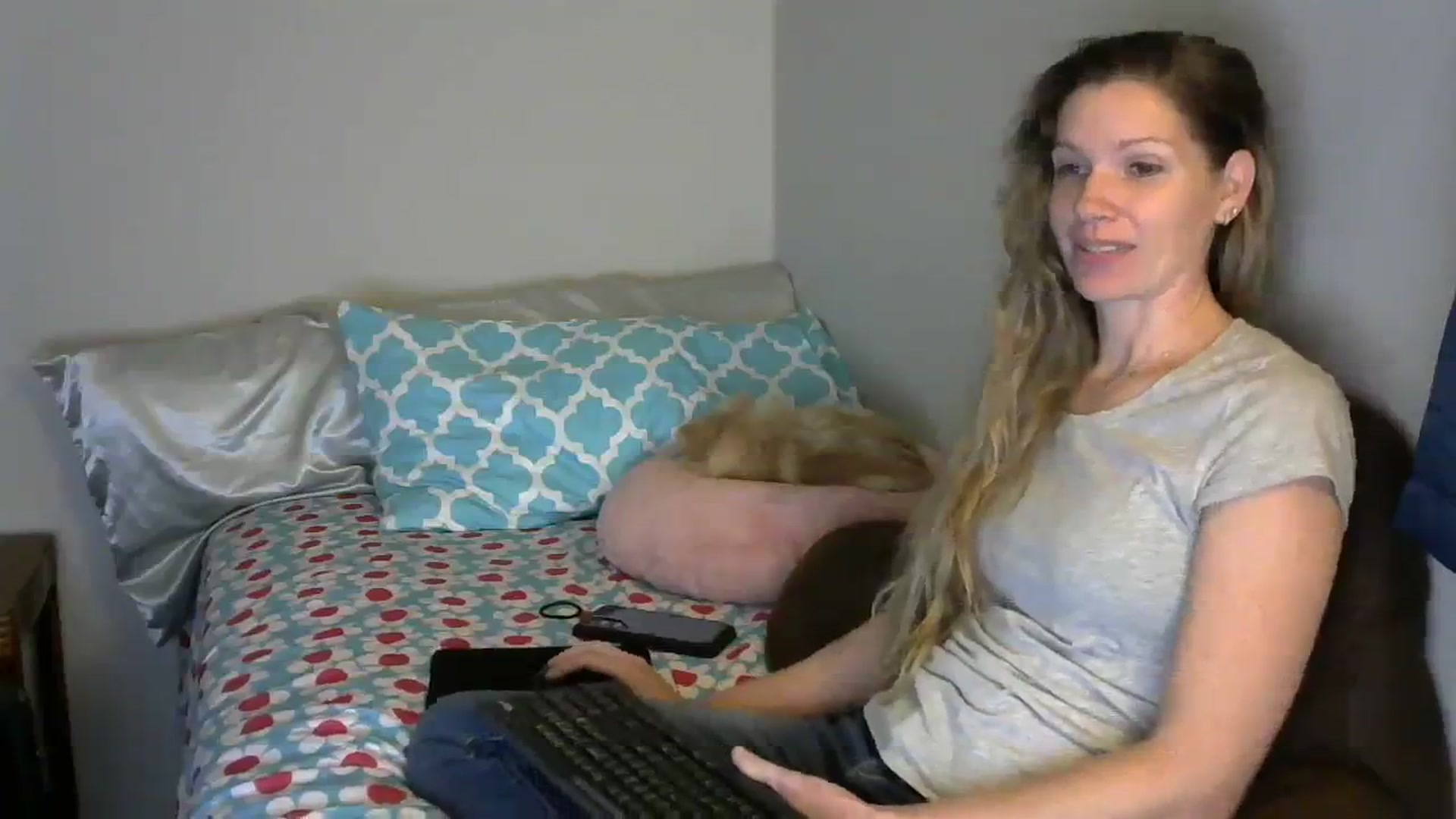 Gallery image thumbnail from SouthernNsexi's myfreecams stream on, 12/15/2023, 14:42 image 15 of 20