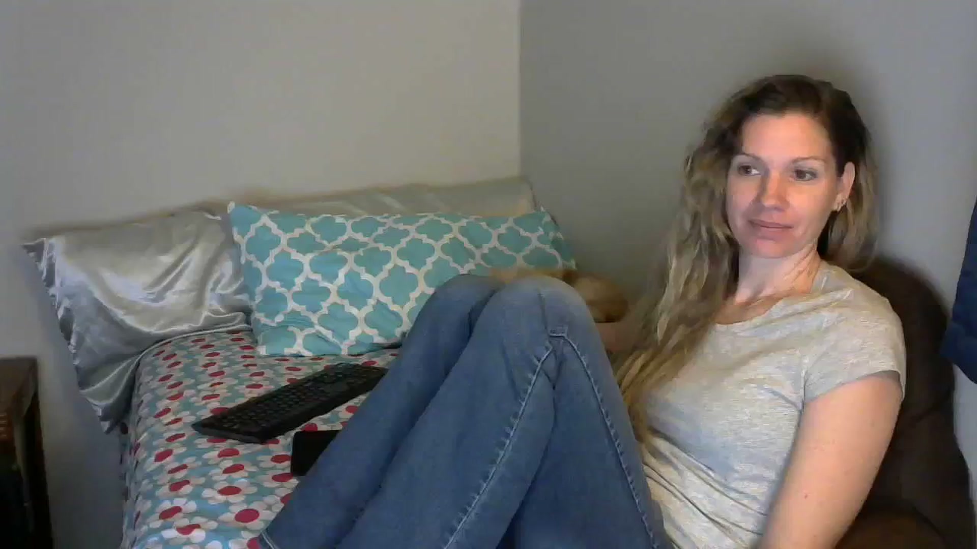 Gallery image thumbnail from SouthernNsexi's myfreecams stream on, 12/15/2023, 14:42 image 18 of 20