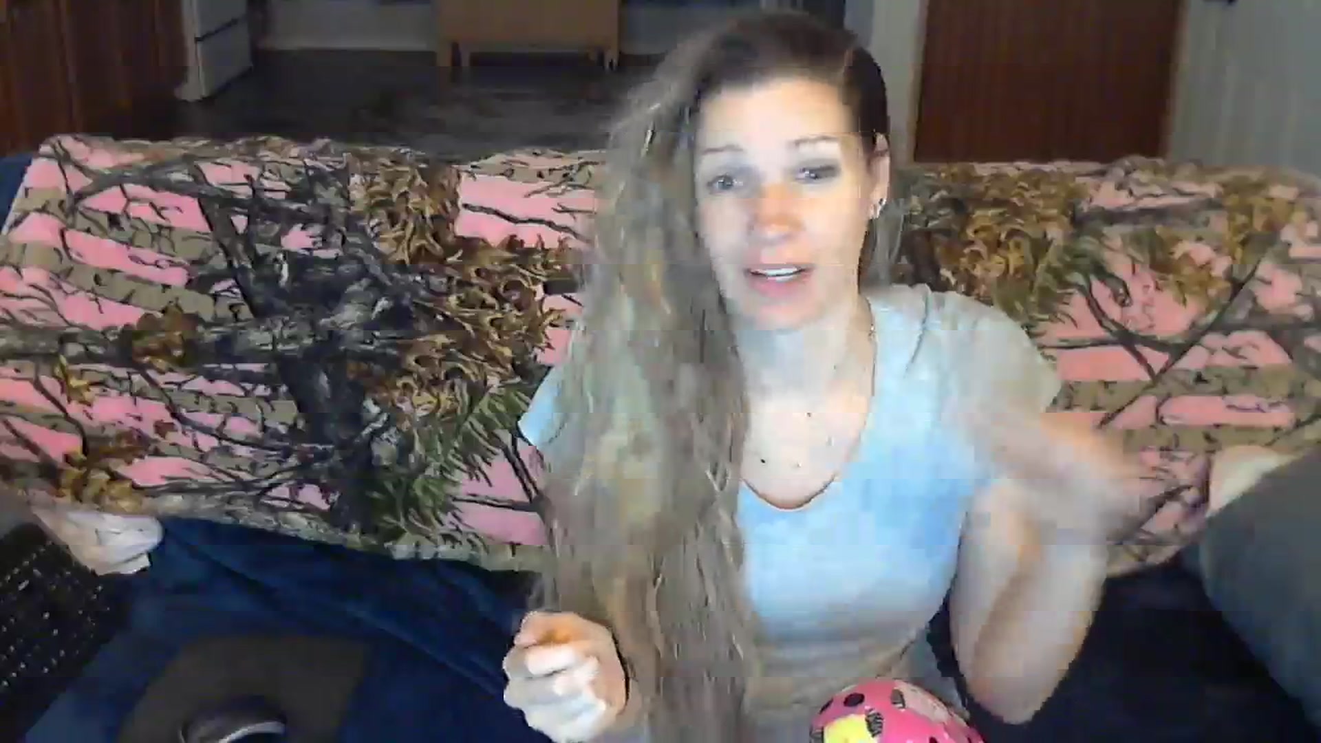 Gallery image thumbnail from SouthernNsexi's myfreecams stream on, 12/16/2023, 14:37 image 14 of 20