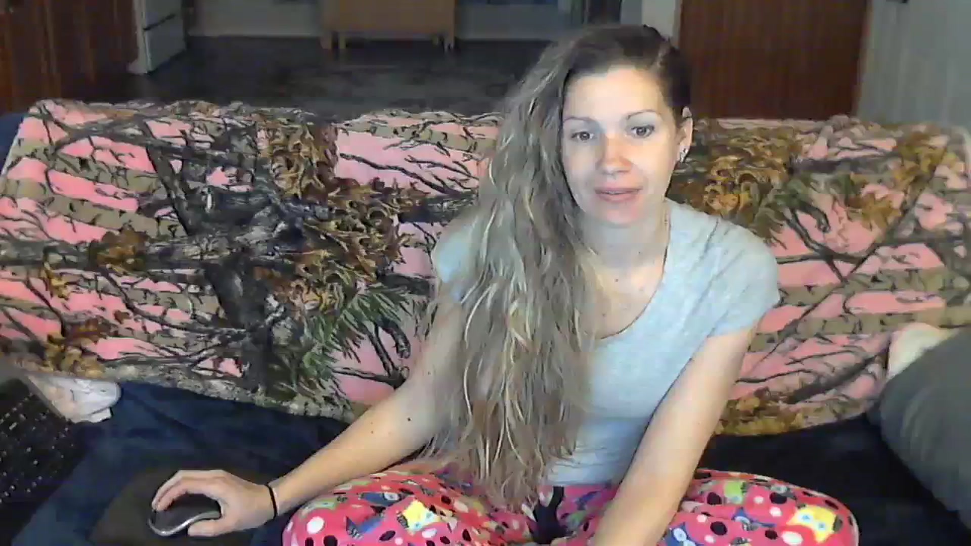 Gallery image thumbnail from SouthernNsexi's myfreecams stream on, 12/16/2023, 14:37 image 5 of 20