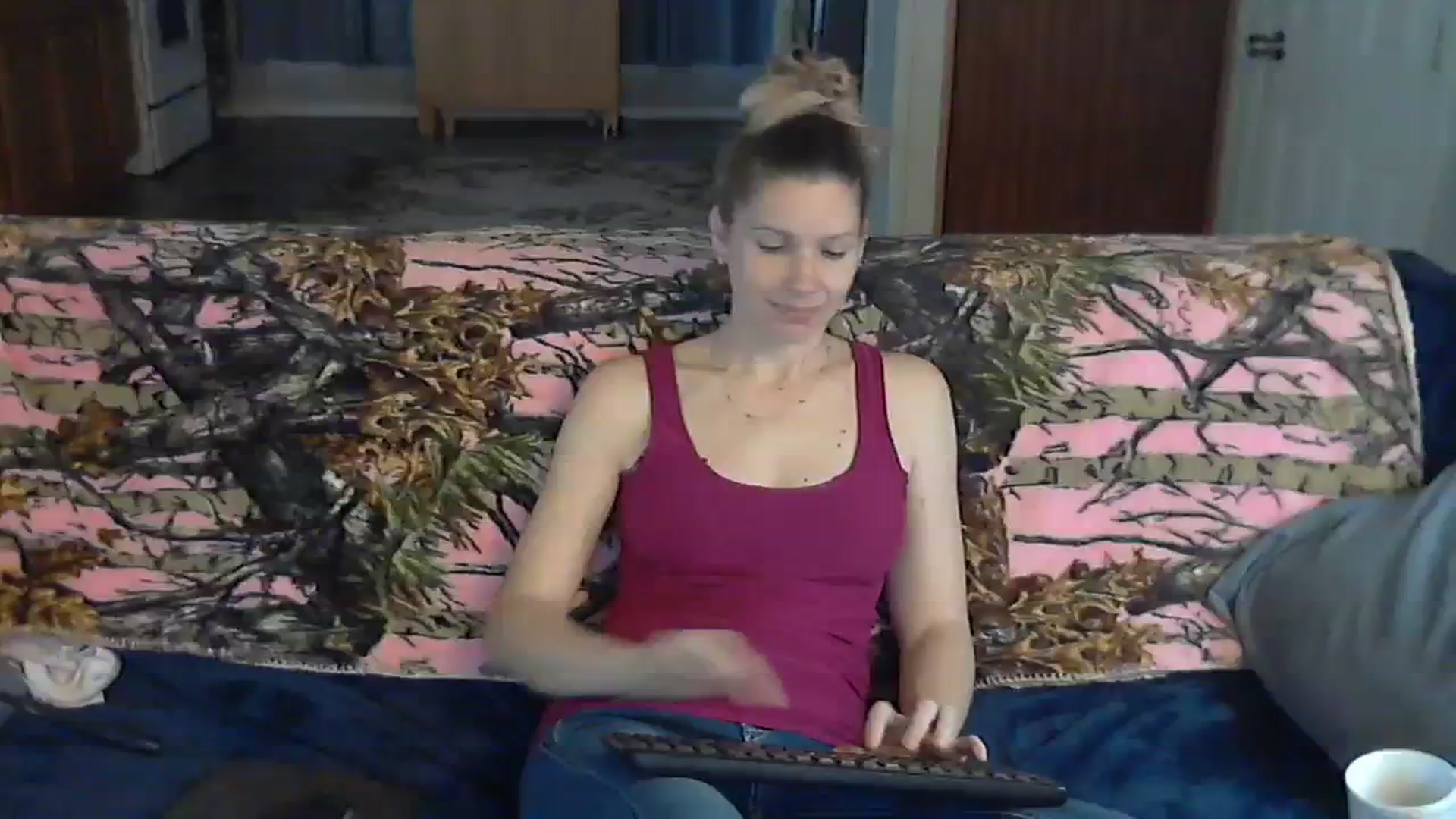 Gallery image thumbnail from SouthernNsexi's myfreecams stream on, 12/17/2023, 16:10 image 1 of 20