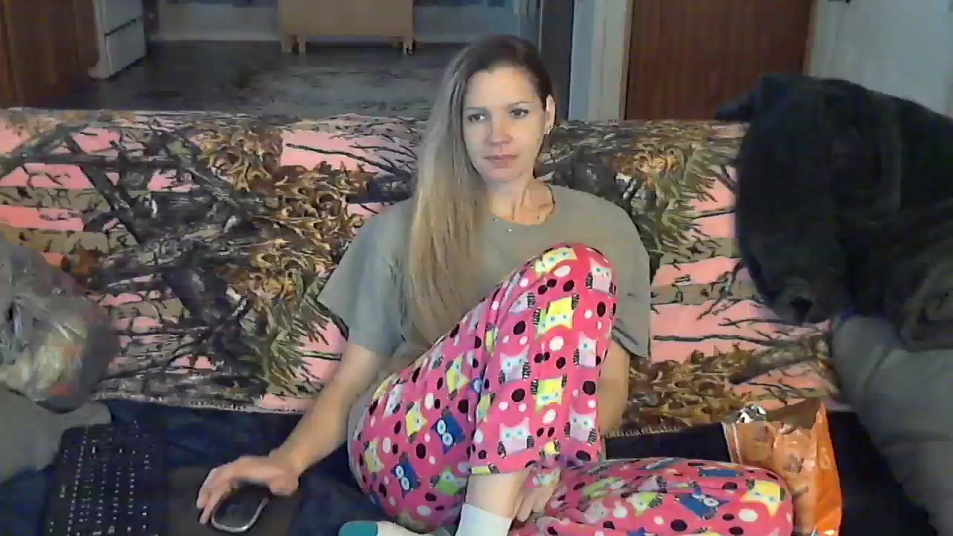 Gallery image thumbnail from SouthernNsexi's myfreecams stream on, 12/22/2023, 16:41 image 13 of 20