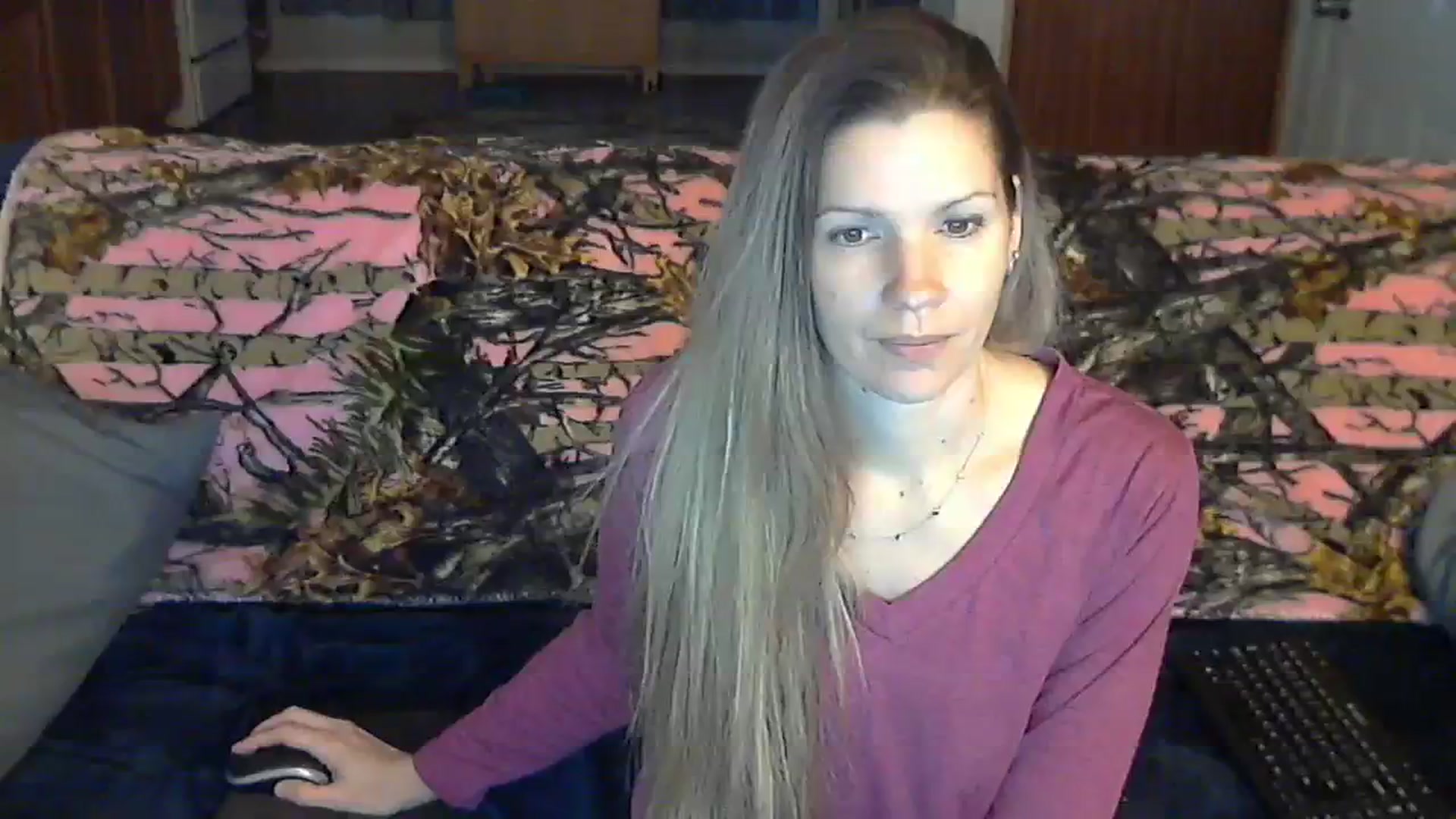 Gallery image thumbnail from SouthernNsexi's myfreecams stream on, 12/27/2023, 14:47 image 4 of 20