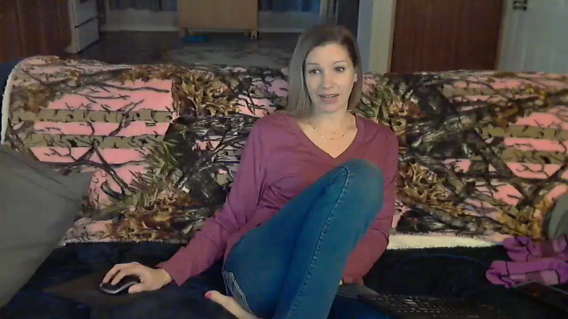 Gallery image thumbnail from SouthernNsexi's myfreecams stream on, 12/27/2023, 15:27 image 19 of 20