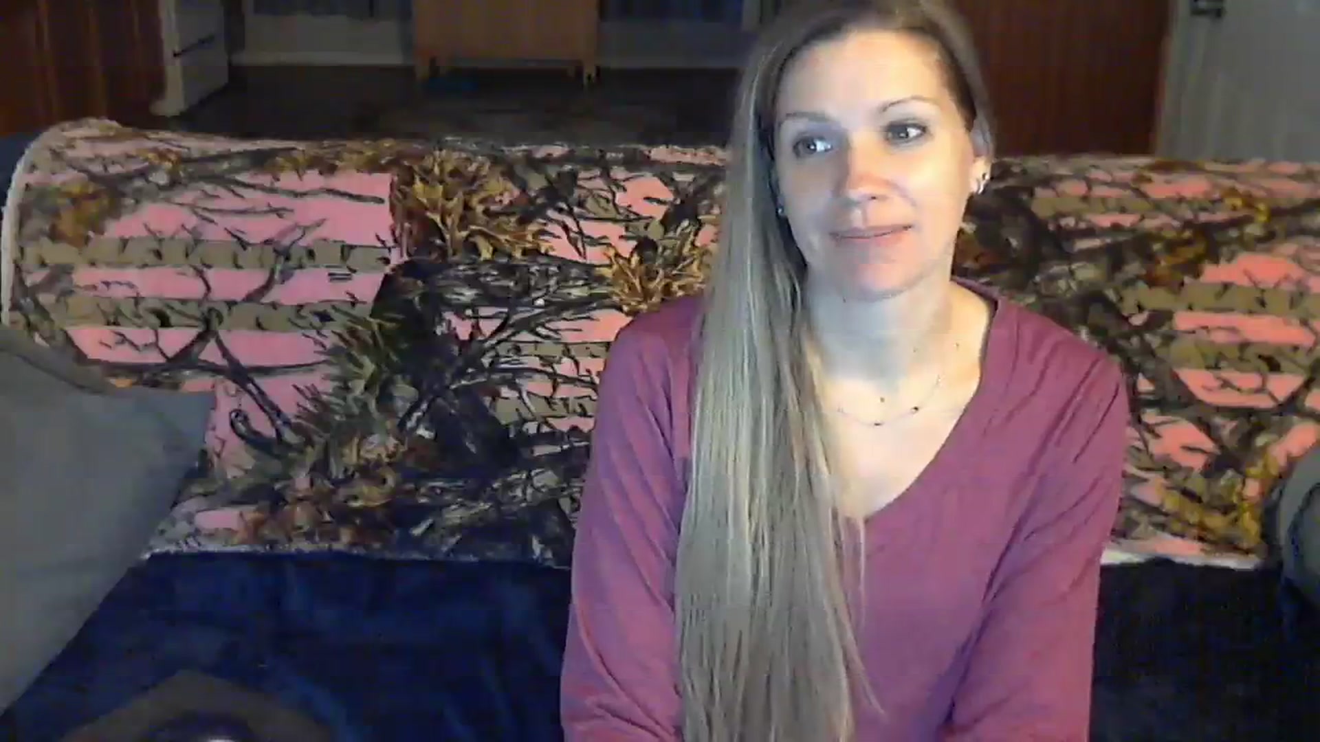 Gallery image thumbnail from SouthernNsexi's myfreecams stream on, 12/28/2023, 14:04 image 9 of 20