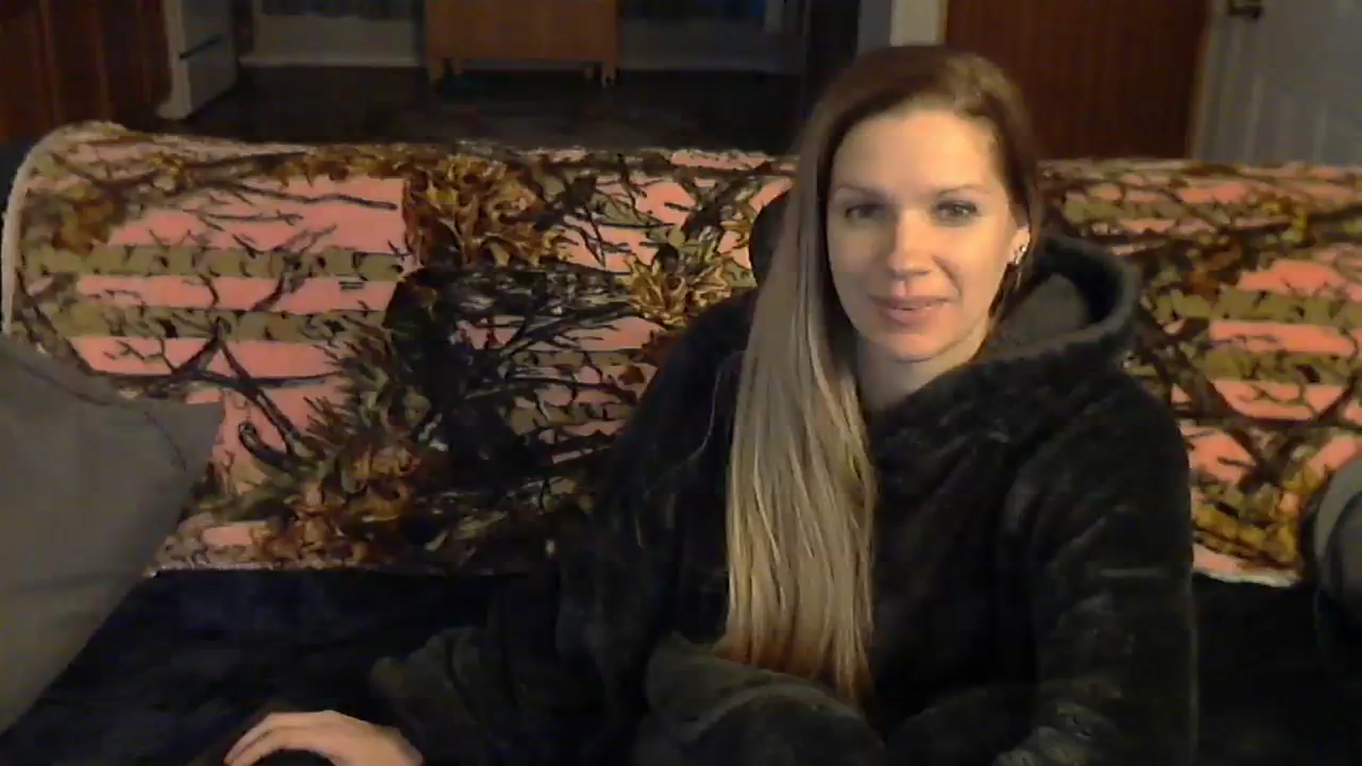 Gallery image thumbnail from SouthernNsexi's myfreecams stream on, 12/28/2023, 14:04 image 1 of 20