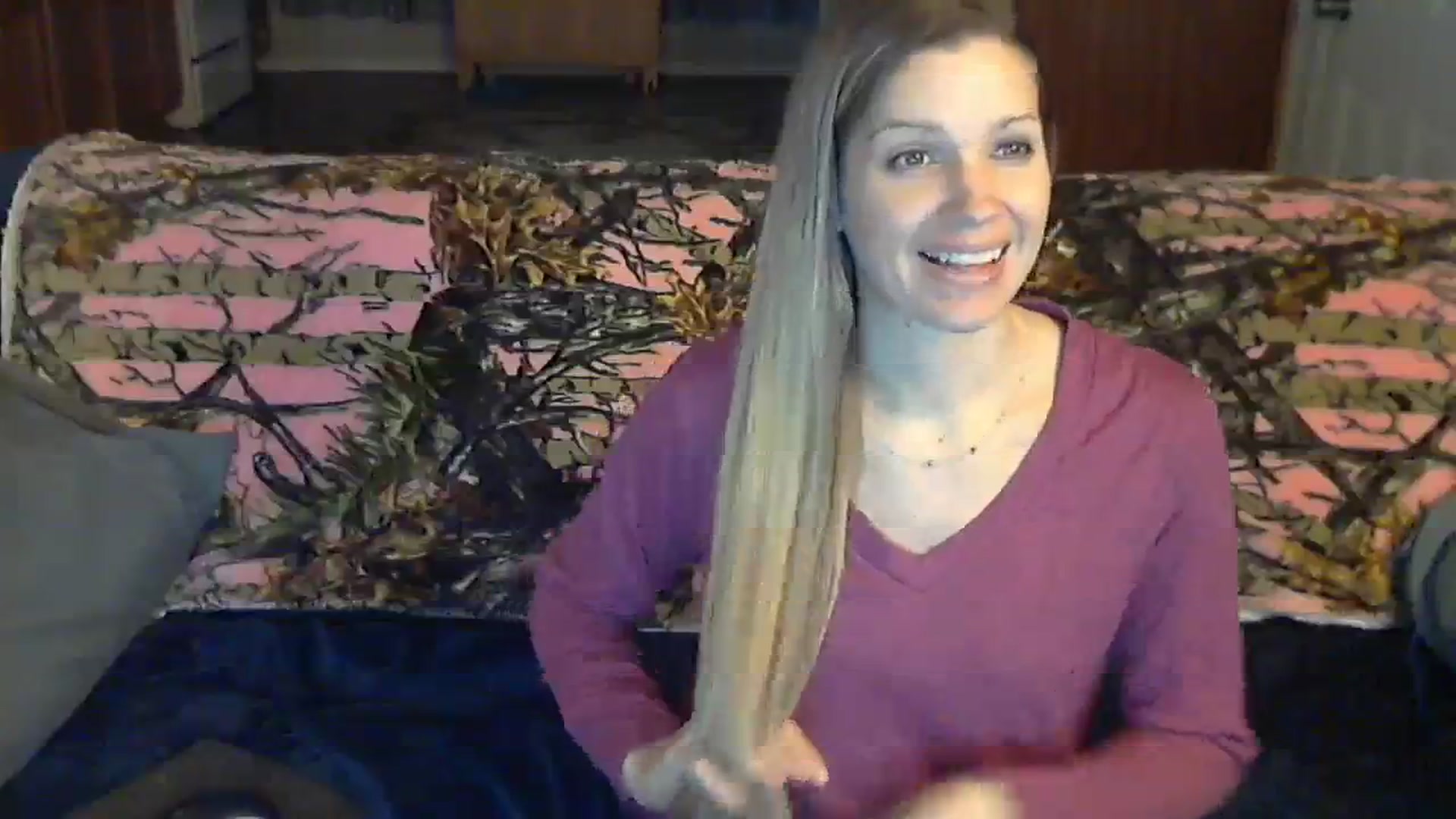 Gallery image thumbnail from SouthernNsexi's myfreecams stream on, 12/28/2023, 14:04 image 10 of 20