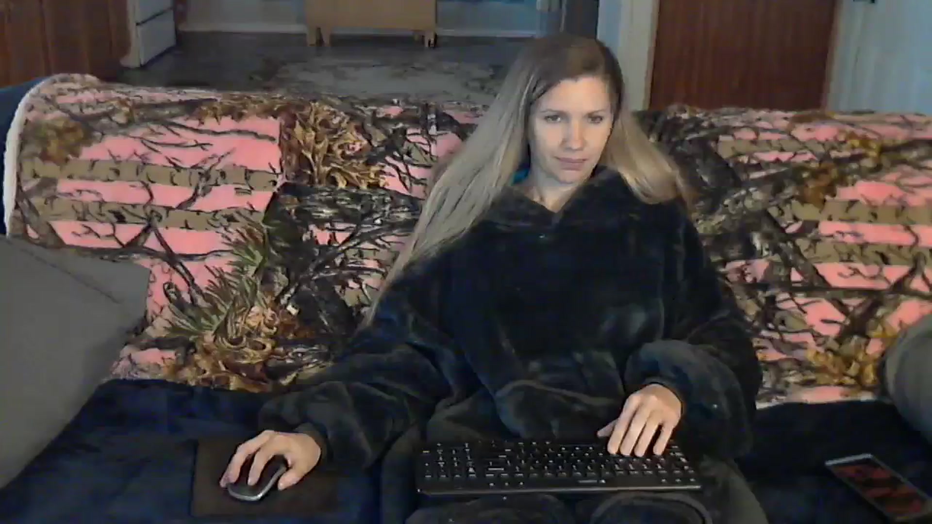 Gallery image thumbnail from SouthernNsexi's myfreecams stream on, 12/29/2023, 15:11 image 14 of 20
