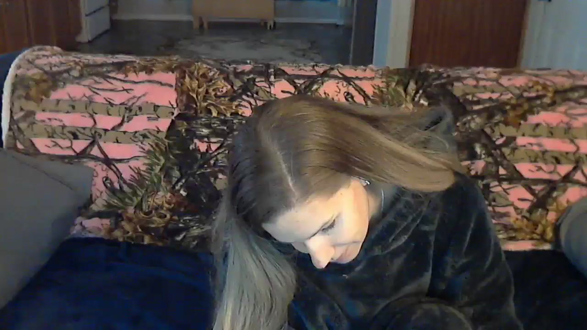 Gallery image thumbnail from SouthernNsexi's myfreecams stream on, 12/29/2023, 15:11 image 10 of 20