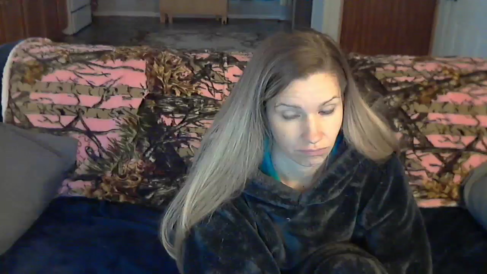 Gallery image thumbnail from SouthernNsexi's myfreecams stream on, 12/29/2023, 15:11 image 1 of 20