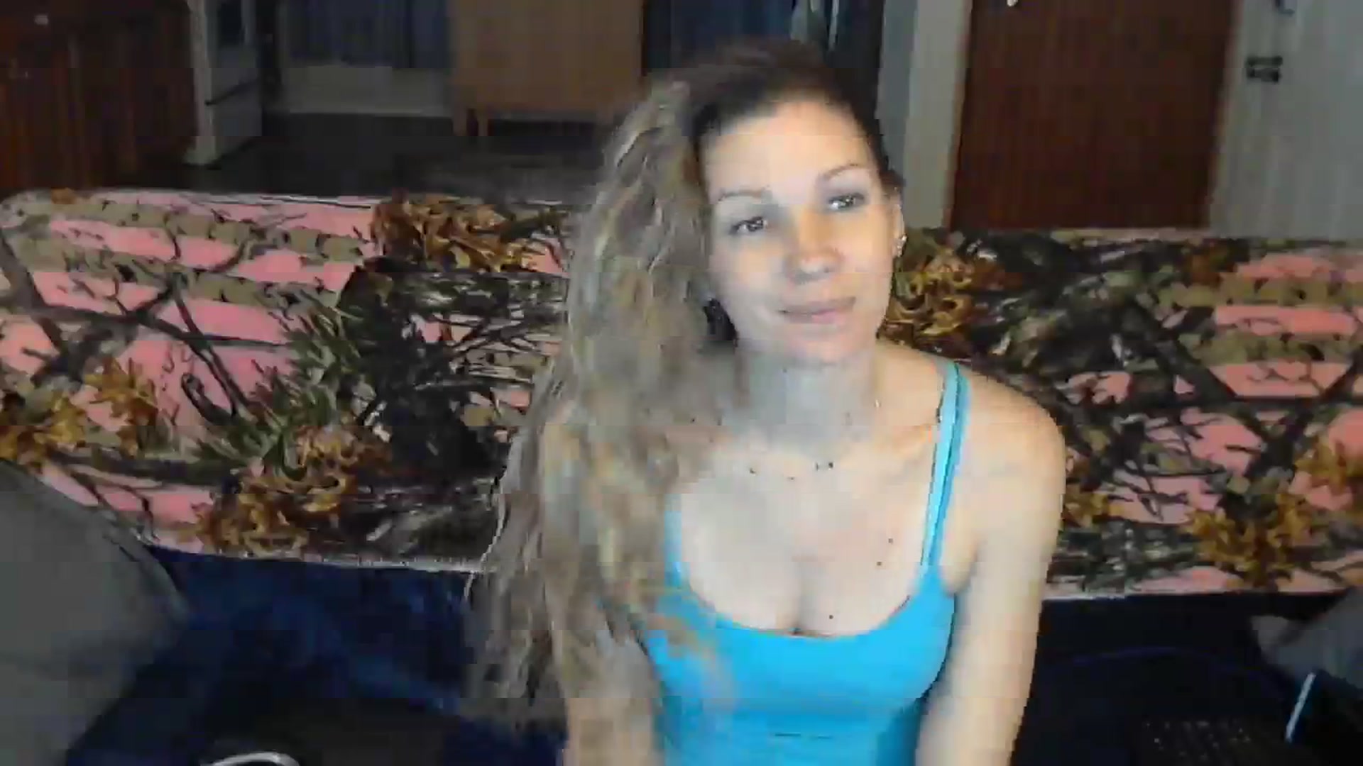 Gallery image thumbnail from SouthernNsexi's myfreecams stream on, 12/31/2023, 14:51 image 15 of 20