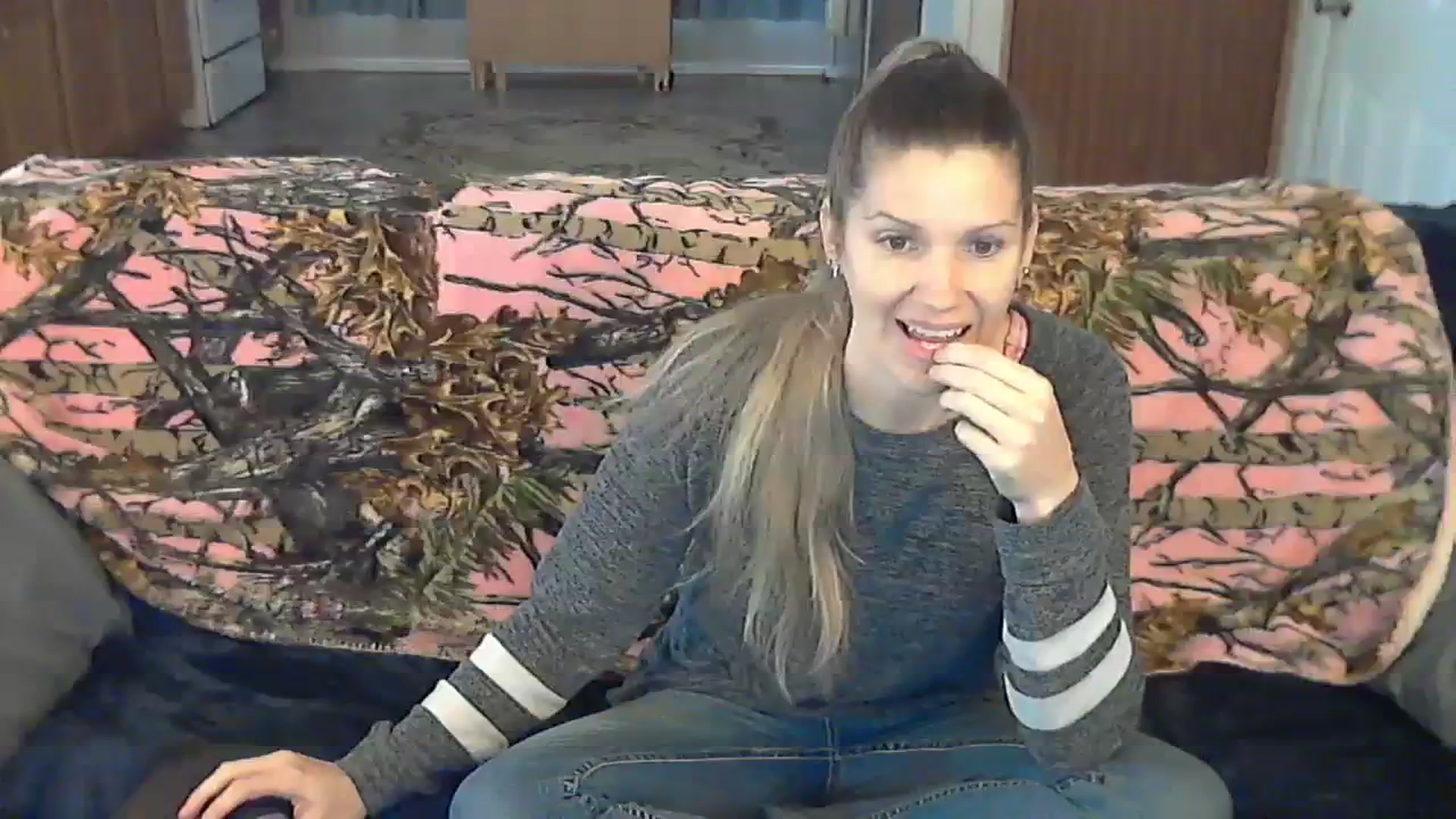 Gallery image thumbnail from SouthernNsexi's myfreecams stream on, 01/14/2024, 16:04 image 2 of 20