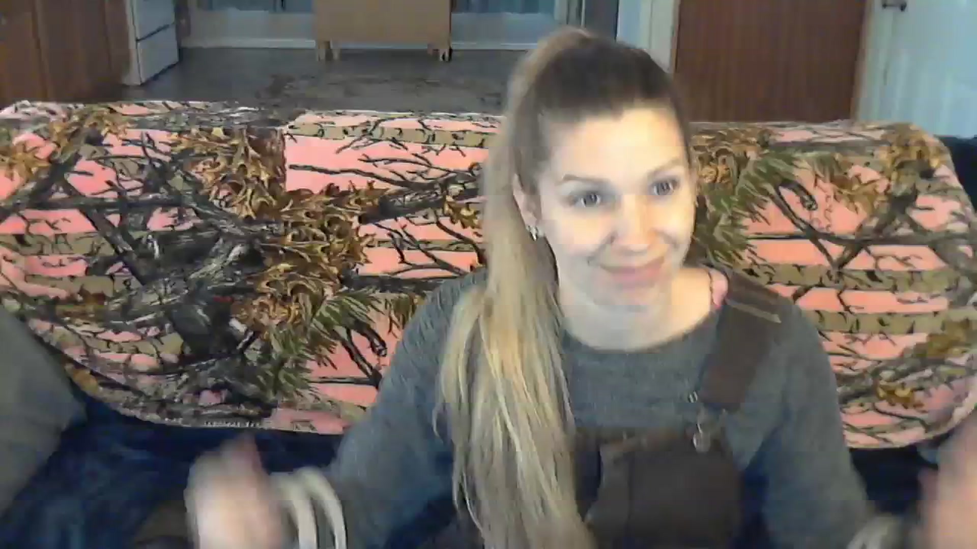 Gallery image thumbnail from SouthernNsexi's myfreecams stream on, 01/14/2024, 16:04 image 1 of 20
