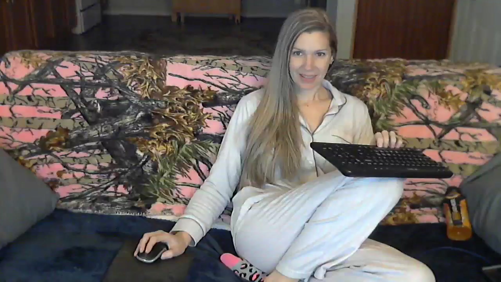 Gallery image thumbnail from SouthernNsexi's myfreecams stream on, 01/28/2024, 14:27 image 16 of 20