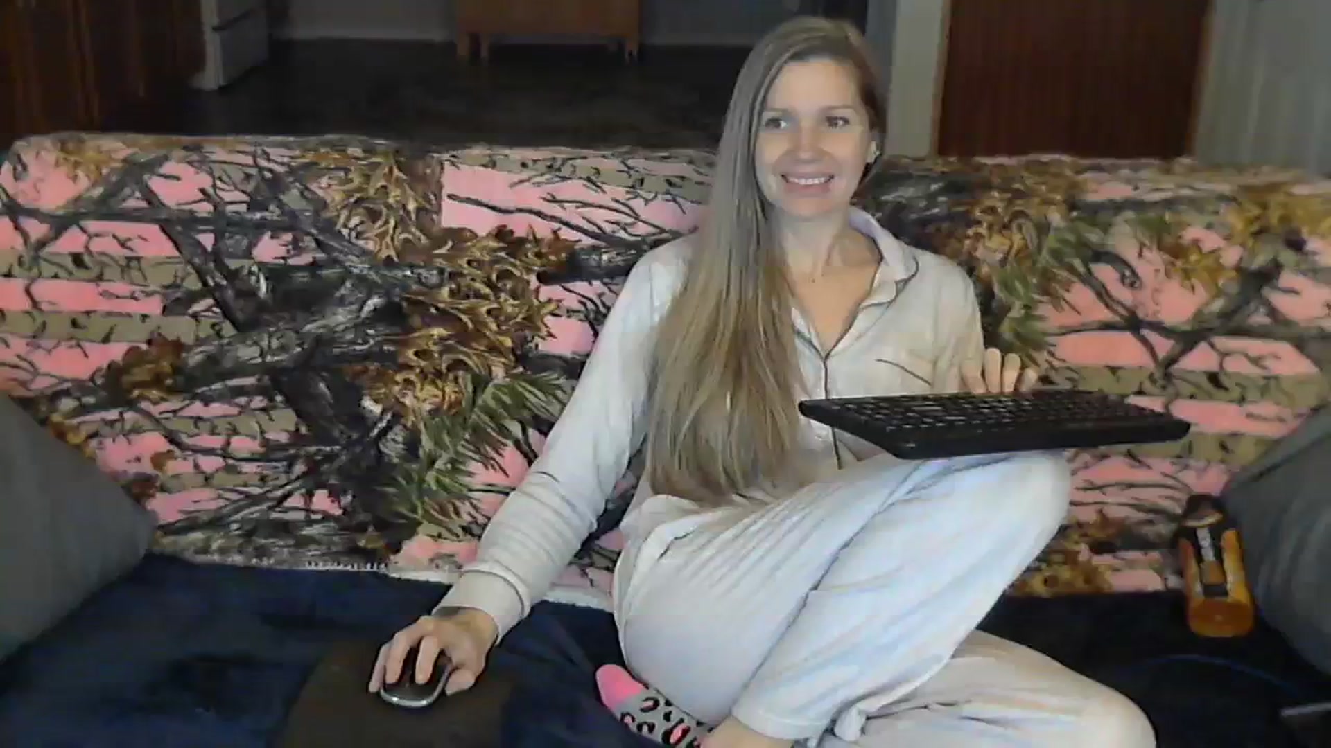 Gallery image thumbnail from SouthernNsexi's myfreecams stream on, 01/28/2024, 14:27 image 13 of 20