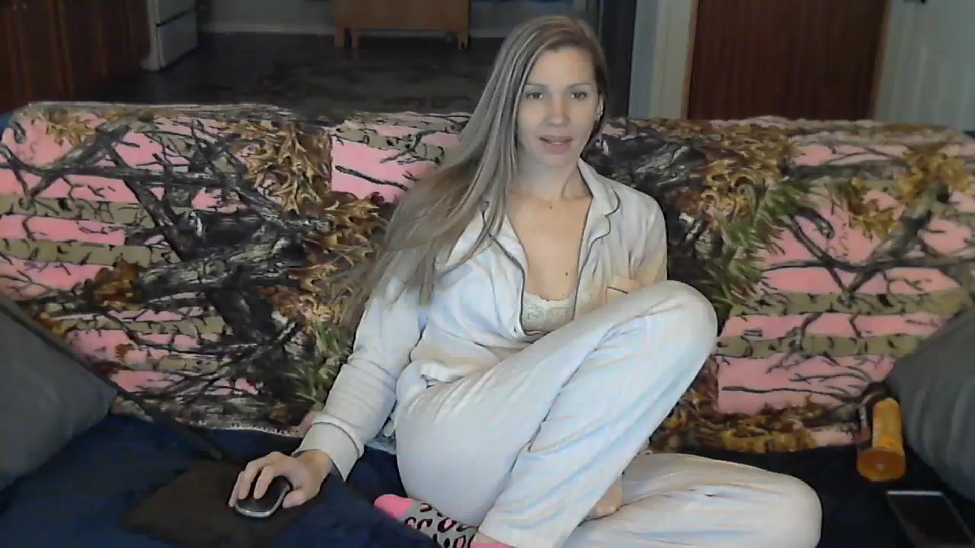 Gallery image thumbnail from SouthernNsexi's myfreecams stream on, 01/28/2024, 16:31 image 4 of 20