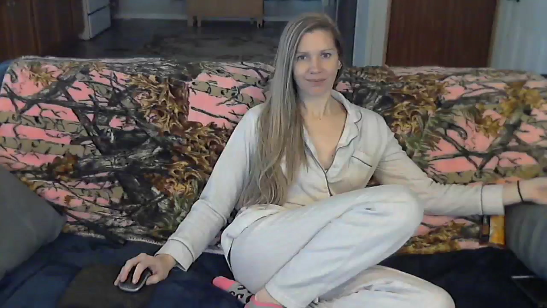 Gallery image thumbnail from SouthernNsexi's myfreecams stream on, 01/28/2024, 16:31 image 18 of 20