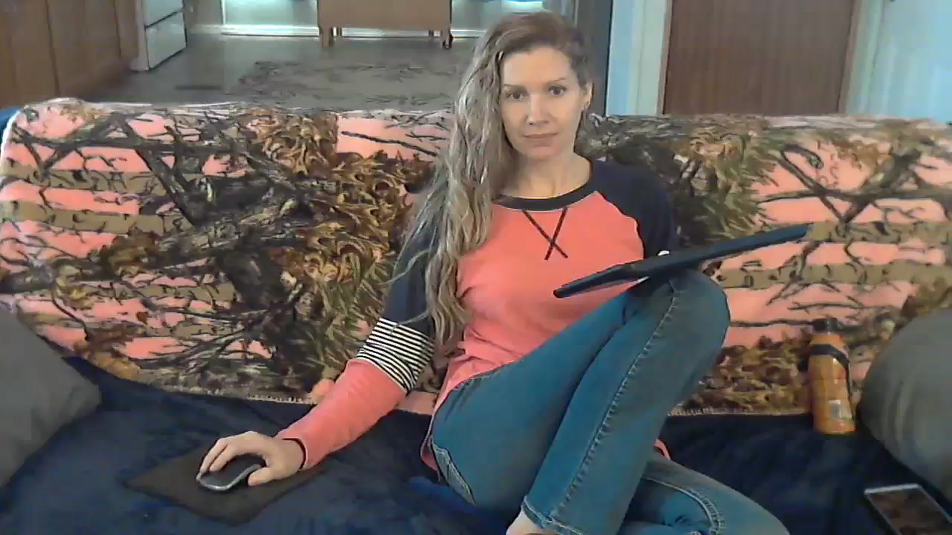 Gallery image thumbnail from SouthernNsexi's myfreecams stream on, 02/01/2024, 15:52 image 8 of 20