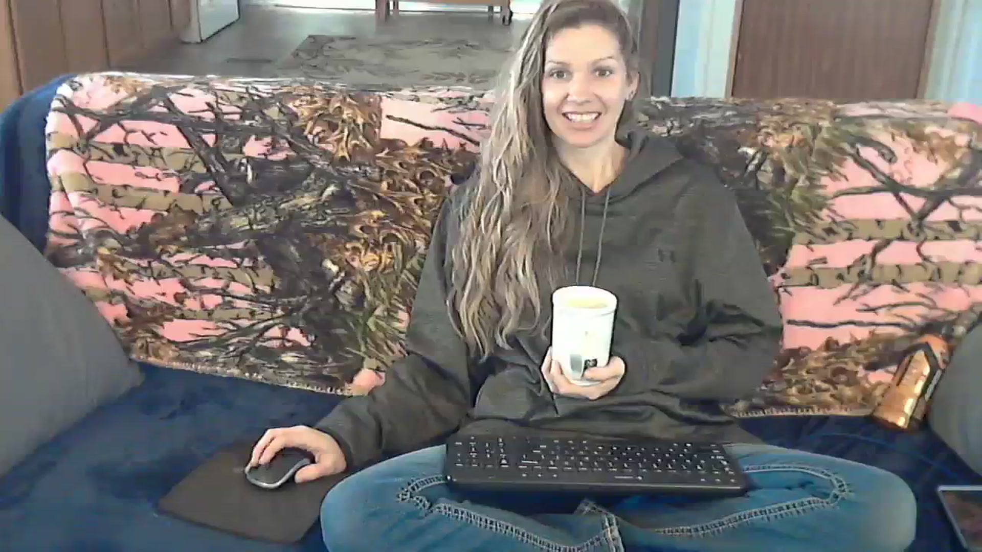 Gallery image thumbnail from SouthernNsexi's myfreecams stream on, 02/03/2024, 16:51 image 11 of 20