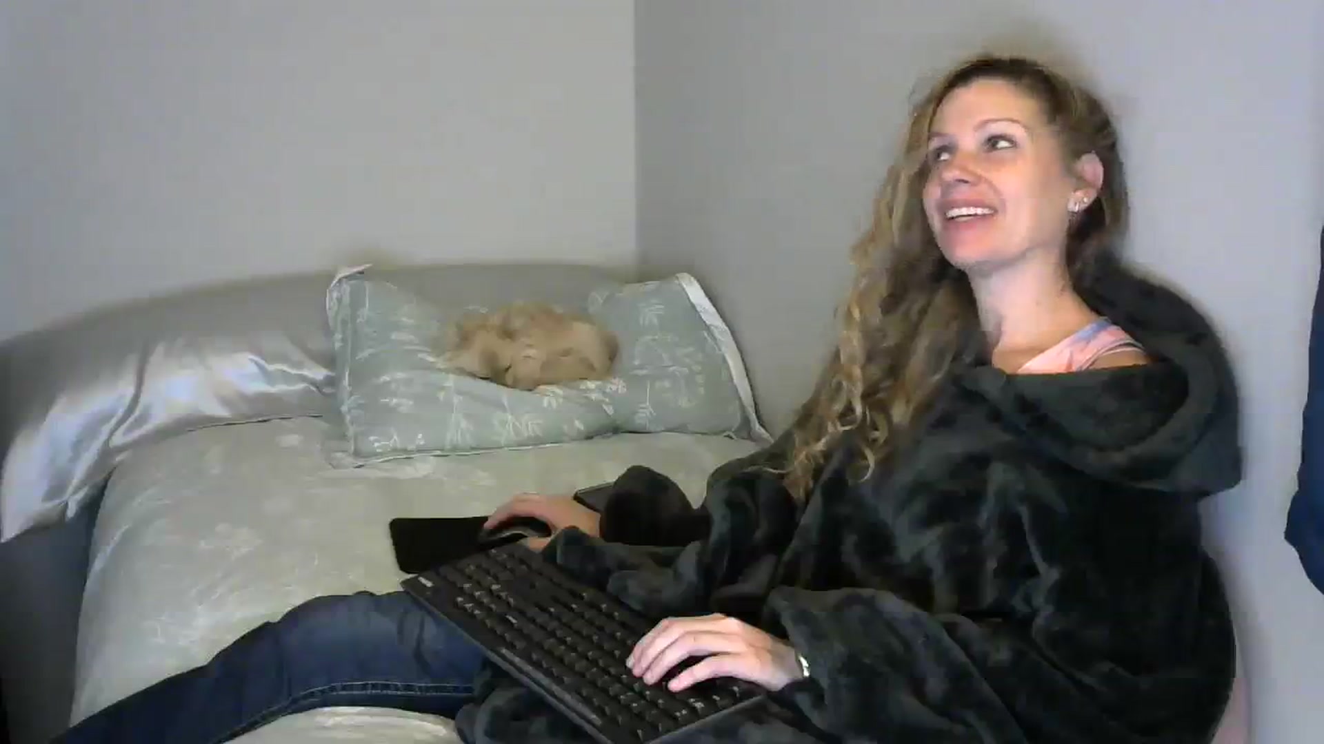 Gallery image thumbnail from SouthernNsexi's myfreecams stream on, 03/07/2024, 14:30 image 14 of 20