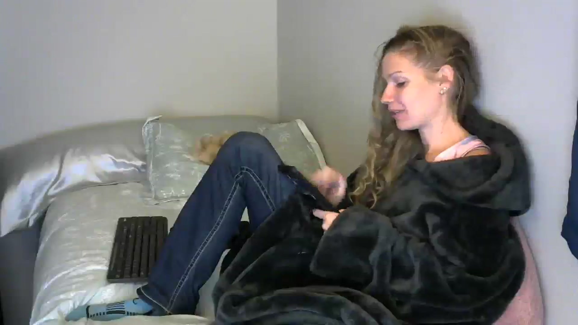 Gallery image thumbnail from SouthernNsexi's myfreecams stream on, 03/07/2024, 14:30 image 13 of 20