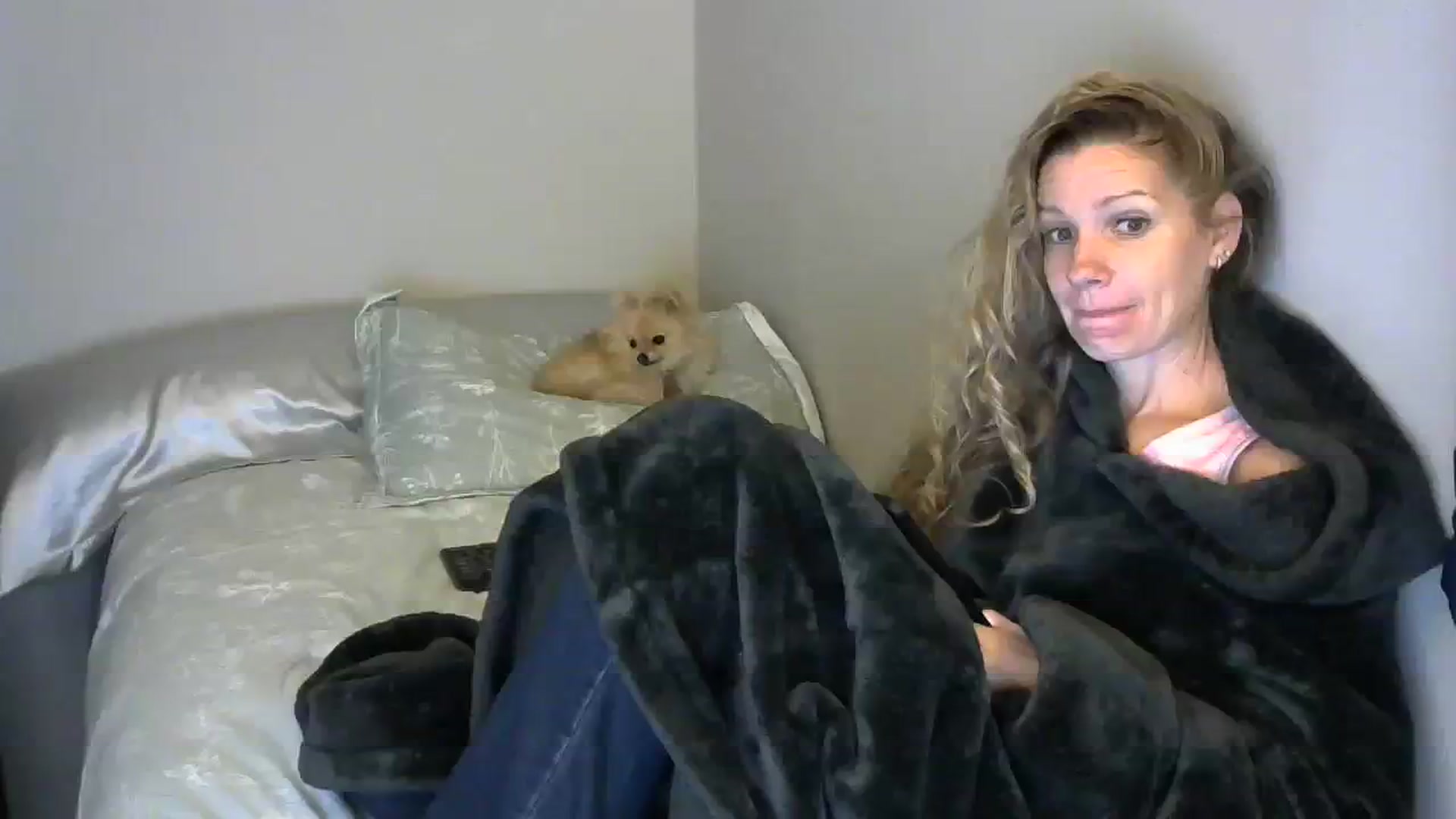 Gallery image thumbnail from SouthernNsexi's myfreecams stream on, 03/07/2024, 14:30 image 1 of 20