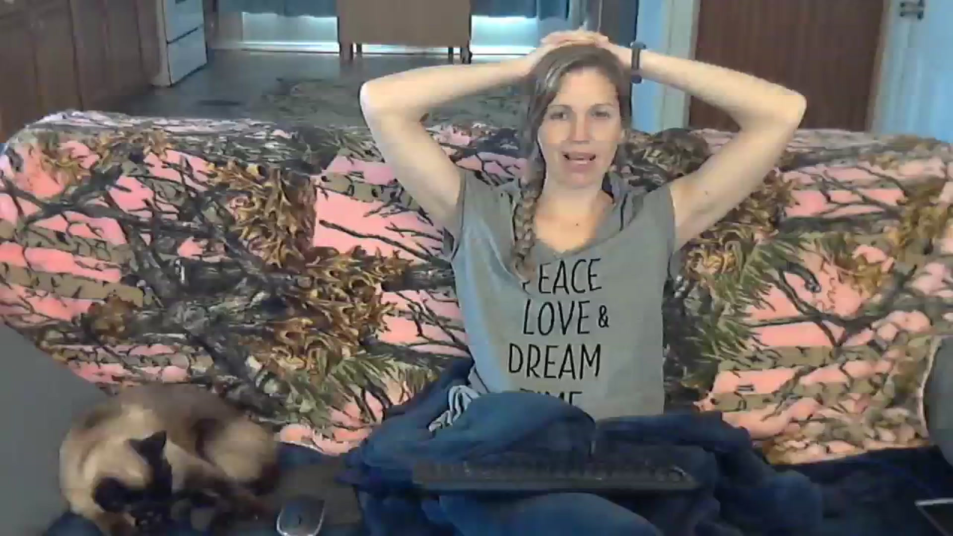 Gallery image thumbnail from SouthernNsexi's myfreecams stream on, 03/09/2024, 15:21 image 13 of 20