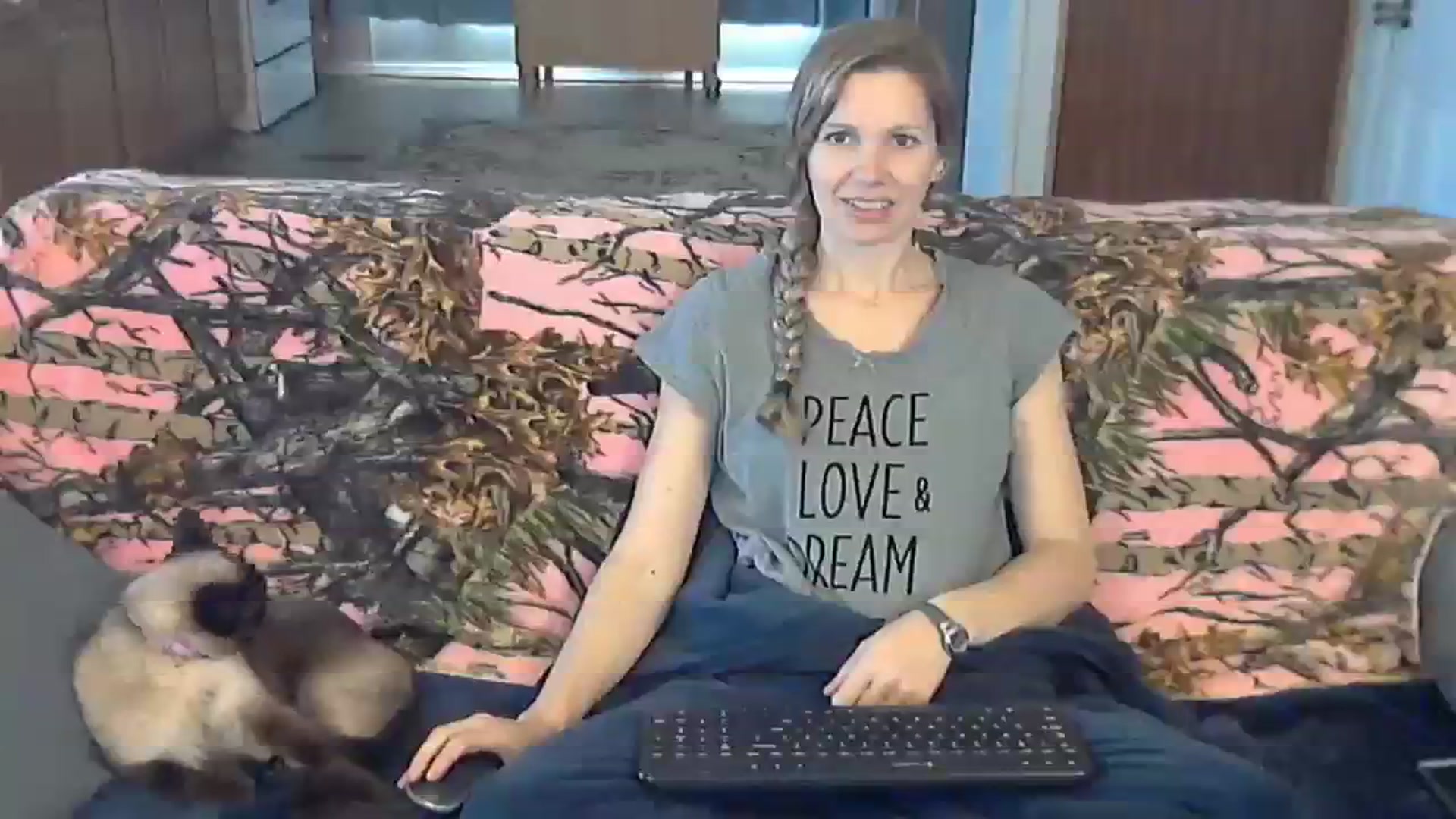 Gallery image thumbnail from SouthernNsexi's myfreecams stream on, 03/09/2024, 15:21 image 8 of 20