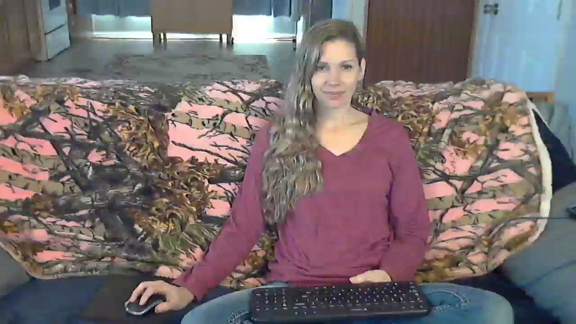 Gallery image thumbnail from SouthernNsexi's myfreecams stream on, 03/10/2024, 14:42 image 5 of 20