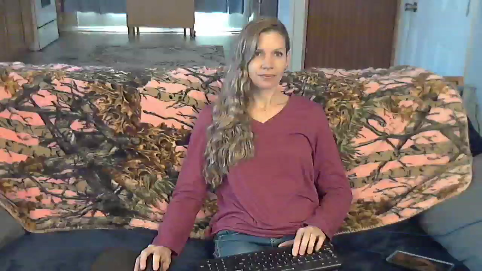 Gallery image thumbnail from SouthernNsexi's myfreecams stream on, 03/10/2024, 14:42 image 1 of 20