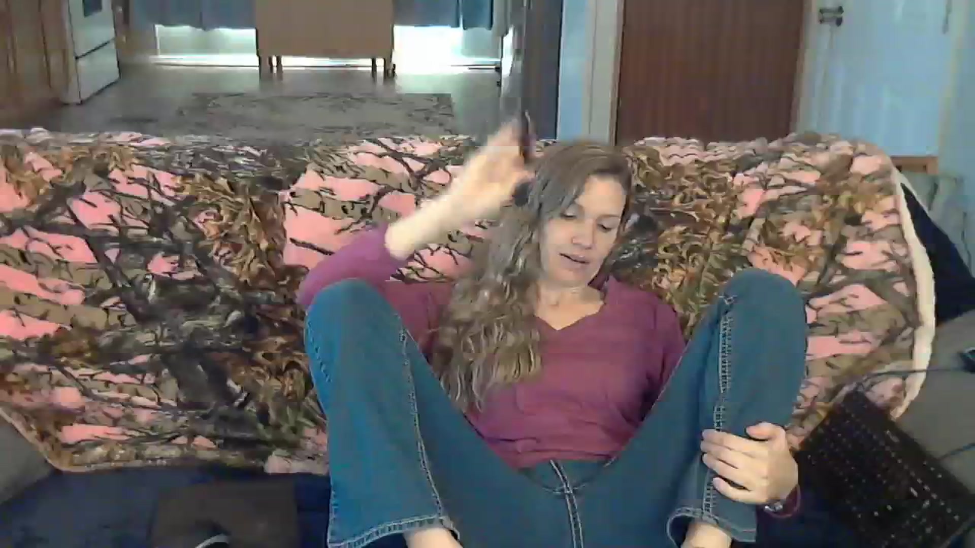 Gallery image thumbnail from SouthernNsexi's myfreecams stream on, 03/10/2024, 14:42 image 9 of 20