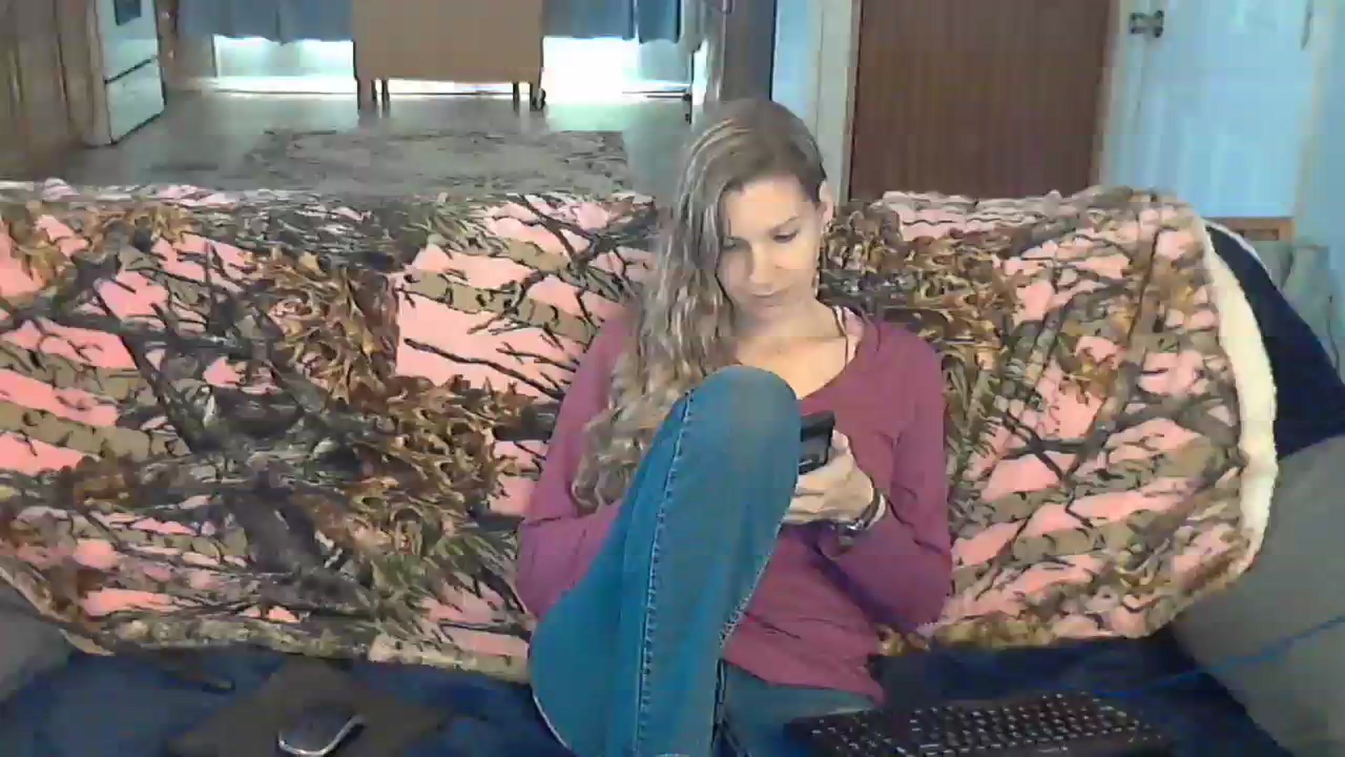 Gallery image thumbnail from SouthernNsexi's myfreecams stream on, 03/10/2024, 14:42 image 20 of 20
