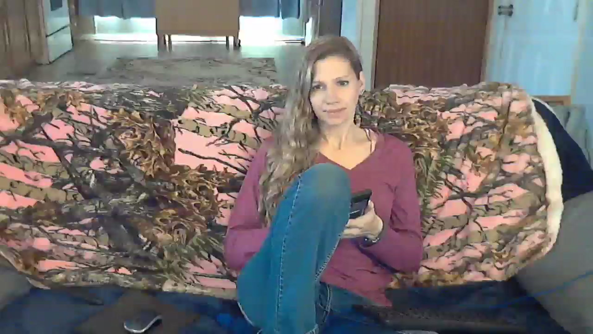 Gallery image thumbnail from SouthernNsexi's myfreecams stream on, 03/10/2024, 14:42 image 18 of 20