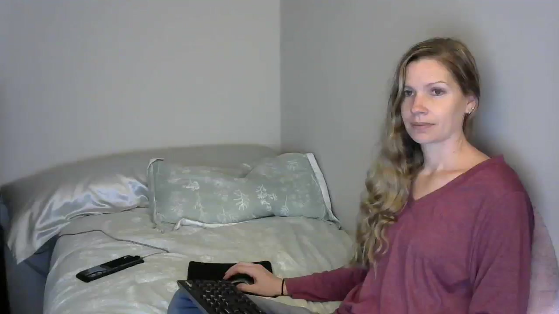 Gallery image thumbnail from SouthernNsexi's myfreecams stream on, 03/12/2024, 14:37 image 8 of 20