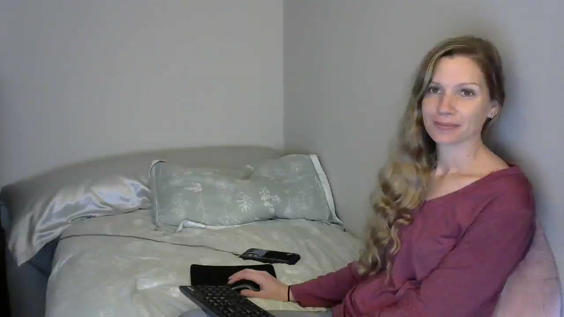 Gallery image thumbnail from SouthernNsexi's myfreecams stream on, 03/12/2024, 14:37 image 19 of 20