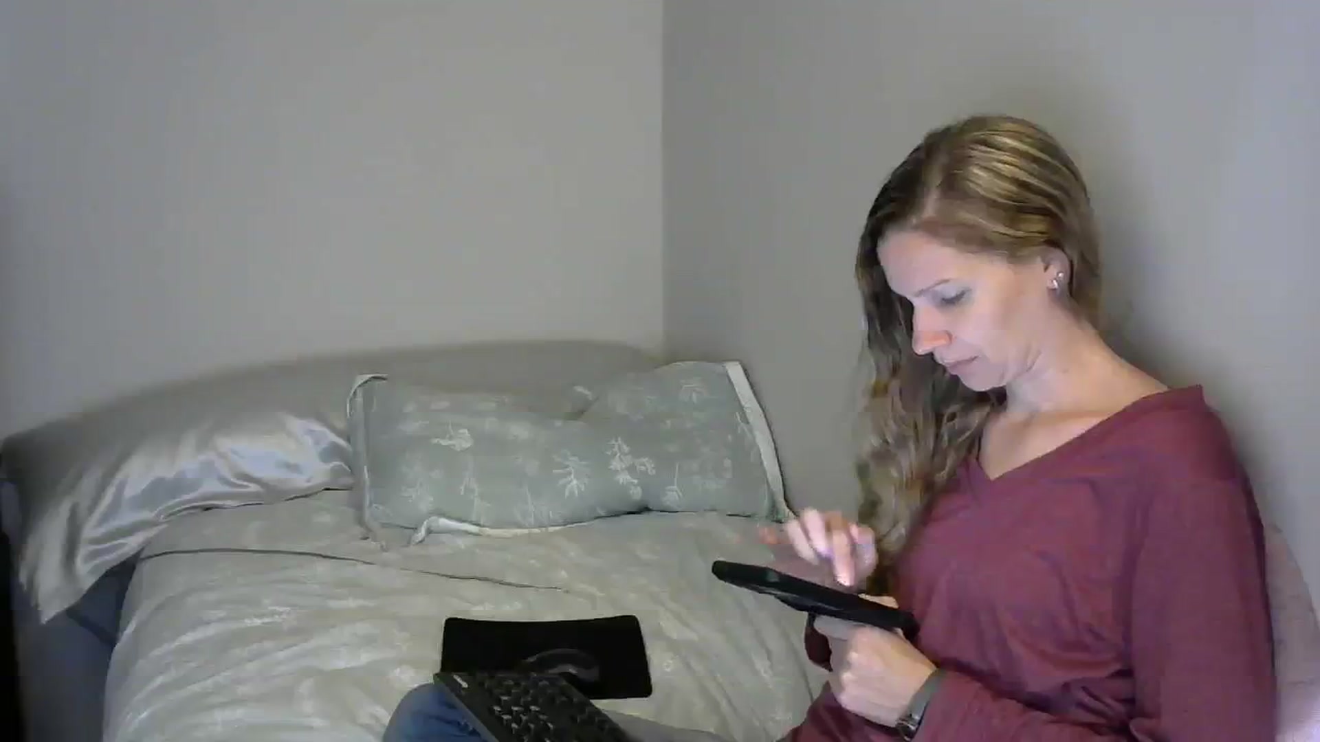 Gallery image thumbnail from SouthernNsexi's myfreecams stream on, 03/12/2024, 14:37 image 15 of 20
