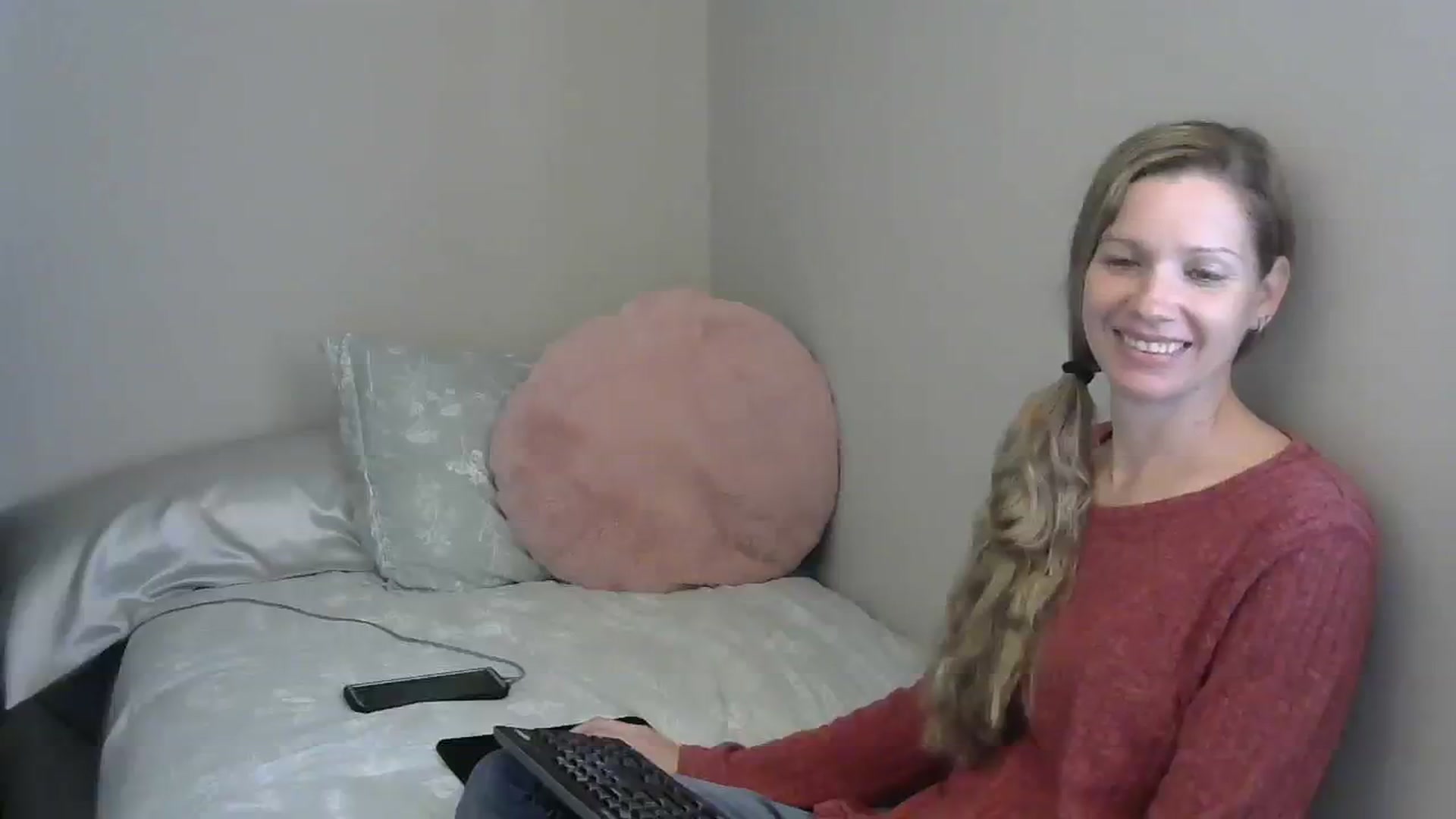 Gallery image thumbnail from SouthernNsexi's myfreecams stream on, 03/22/2024, 13:57 image 16 of 20